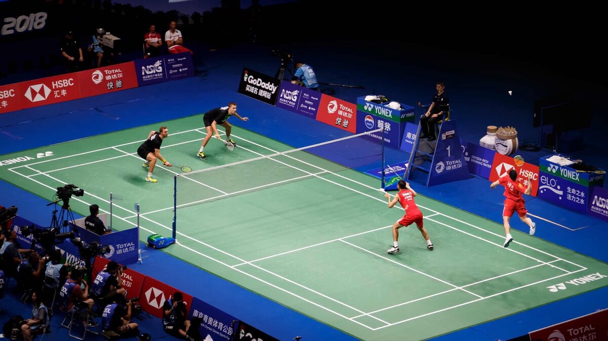 然保持不敗 然保持不敗